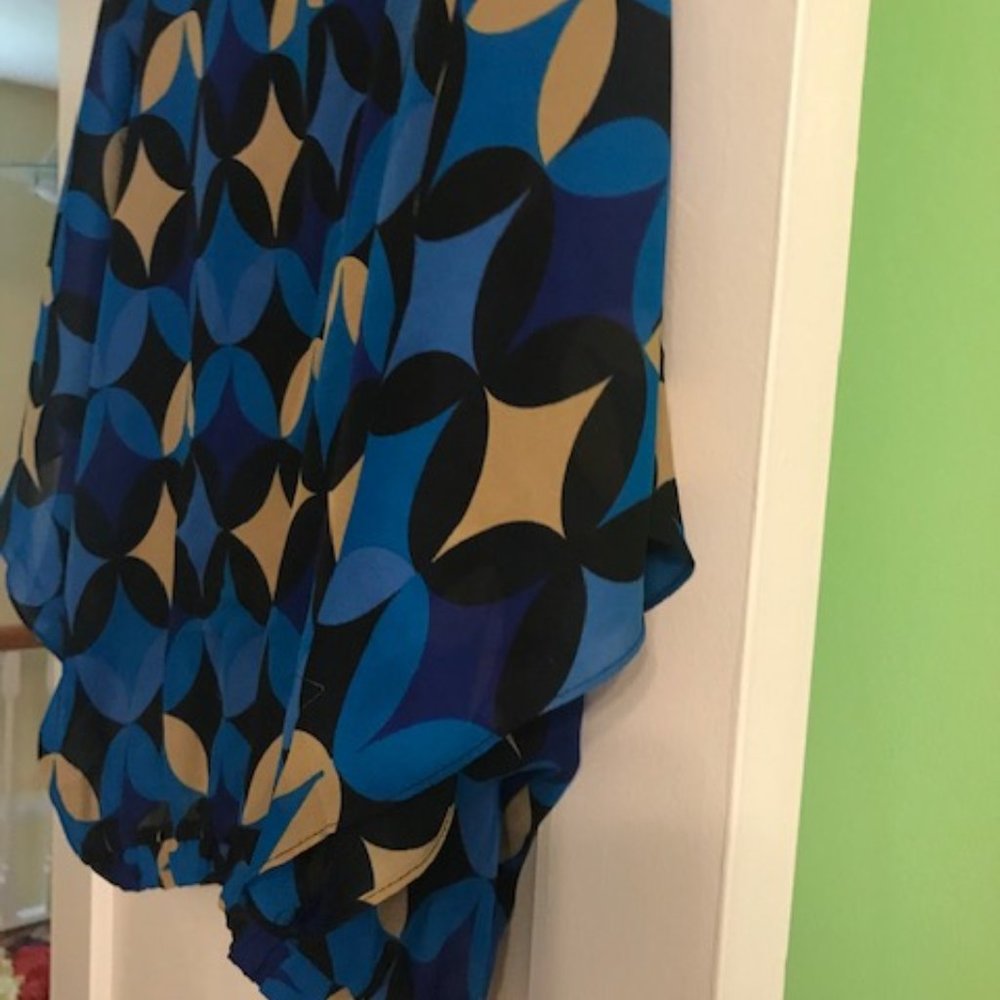 Poncho top - Picture 3 of 3